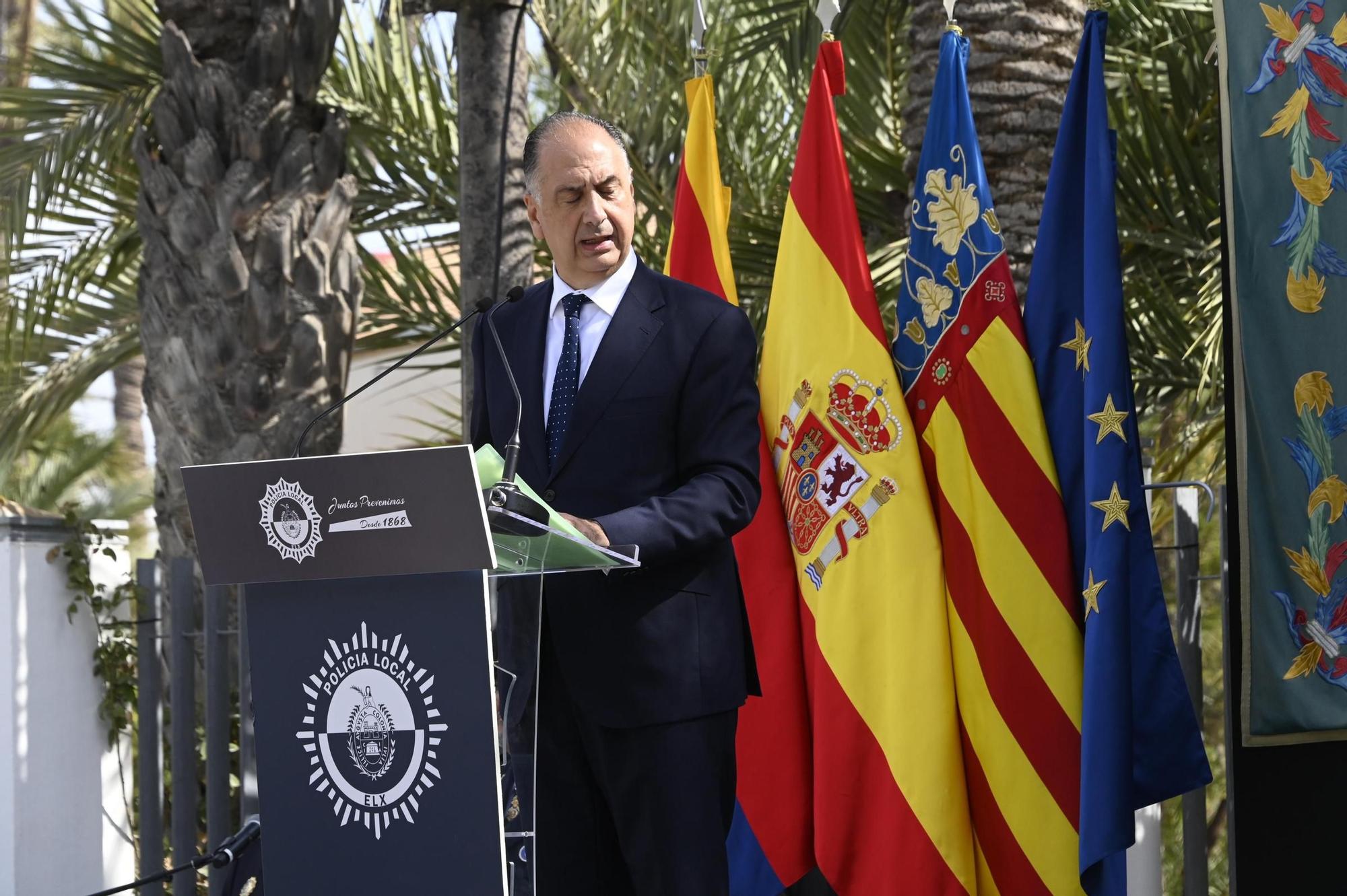 Así ha sido el acto del patrón de la Policía Local de Elche