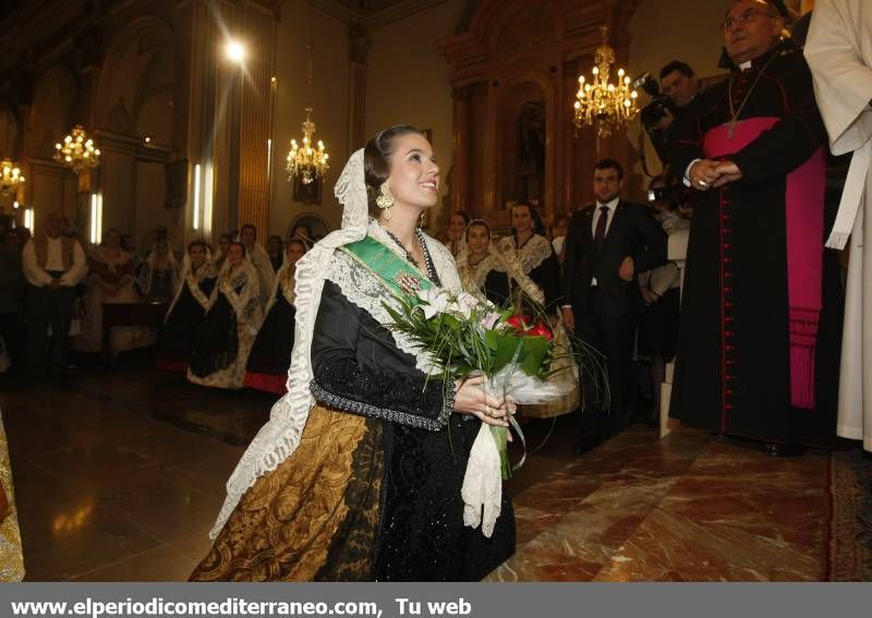 Galería de fotos --  La Ofrenda de Flores pudo con el frío y el viento