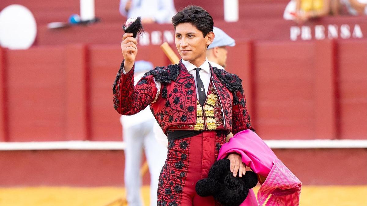Oreja para Emiliano Osornio en La Malagueta.