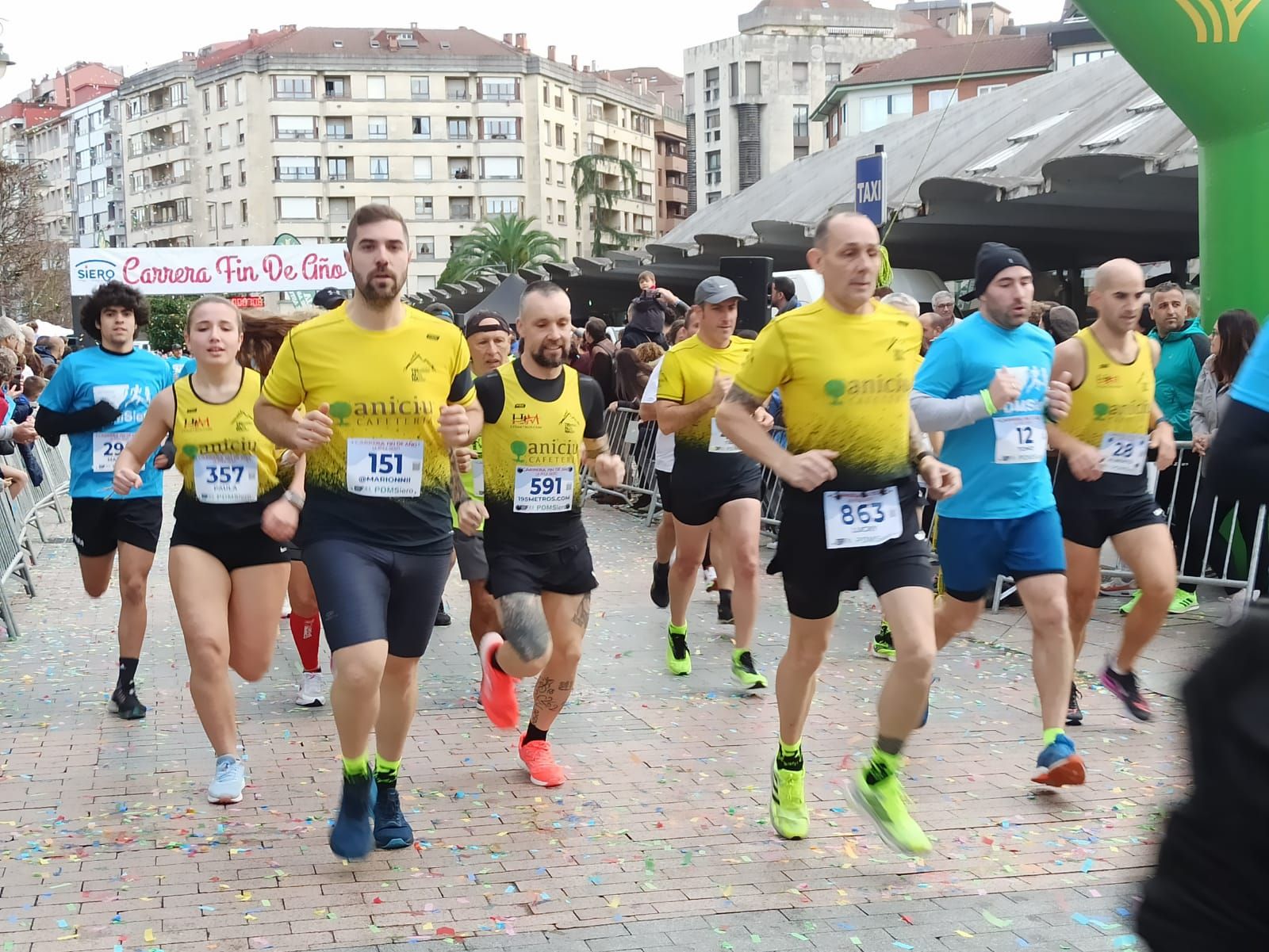 Casi 1.500 participantes disputan la carrera de Fin de Año de Pola de Siero