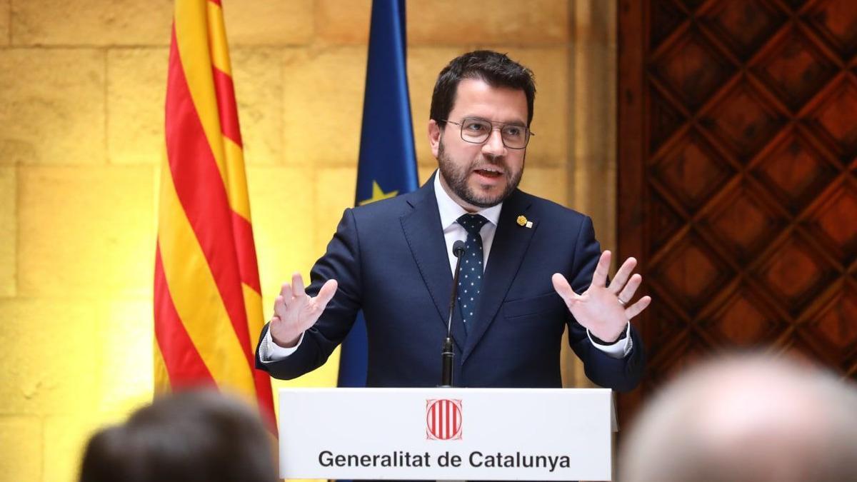 El president de la Generalitat, Pere Aragonès, durant la recepció al Palau de la Generalitat dels responsables de les 48 agències de la UE