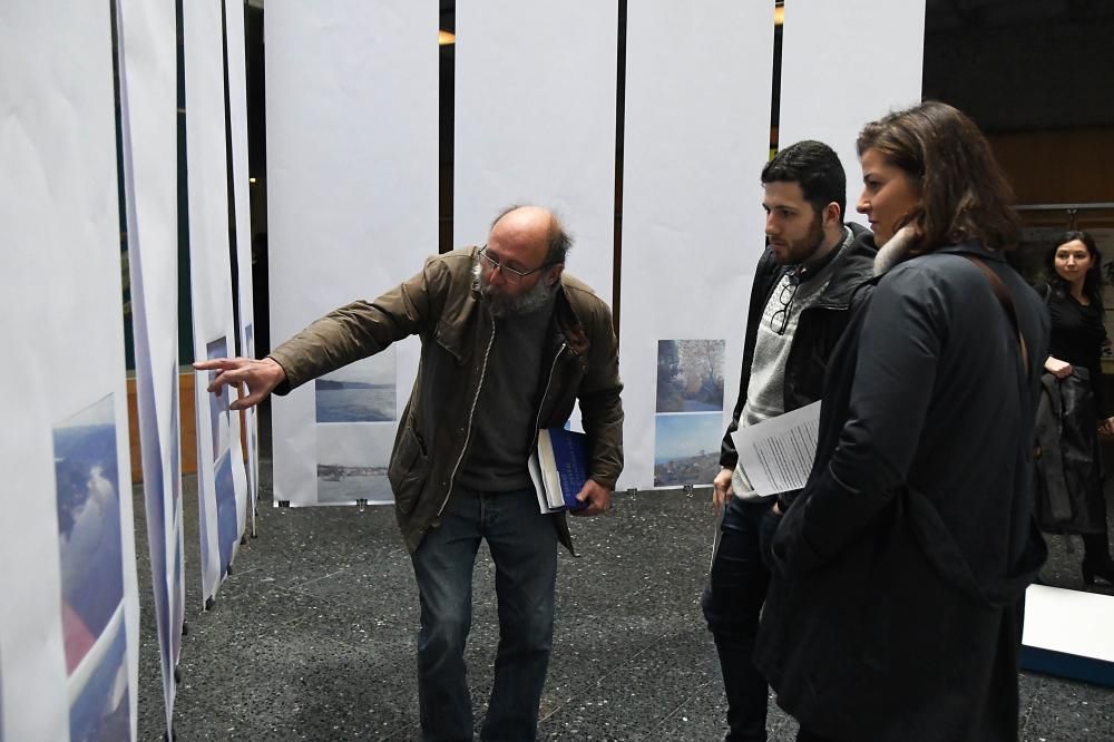 Exposición sobre el proyecto 'A Cidade das Rías' en la Escuela Técnica Superior de Arquitectura