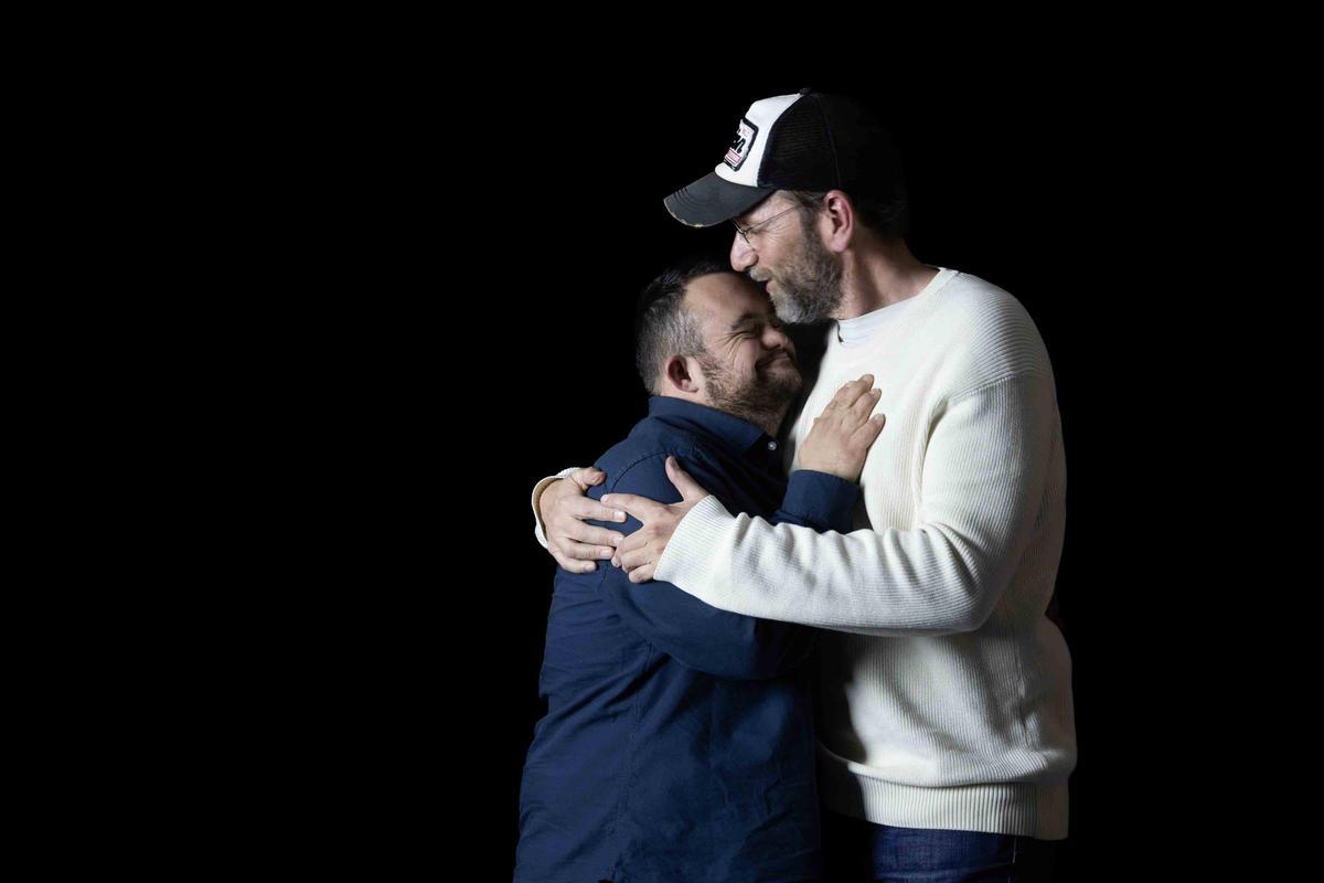 Salva Monleón y Paco Moya. Director y actor del cortometraje “Mamá, quero ser libre”