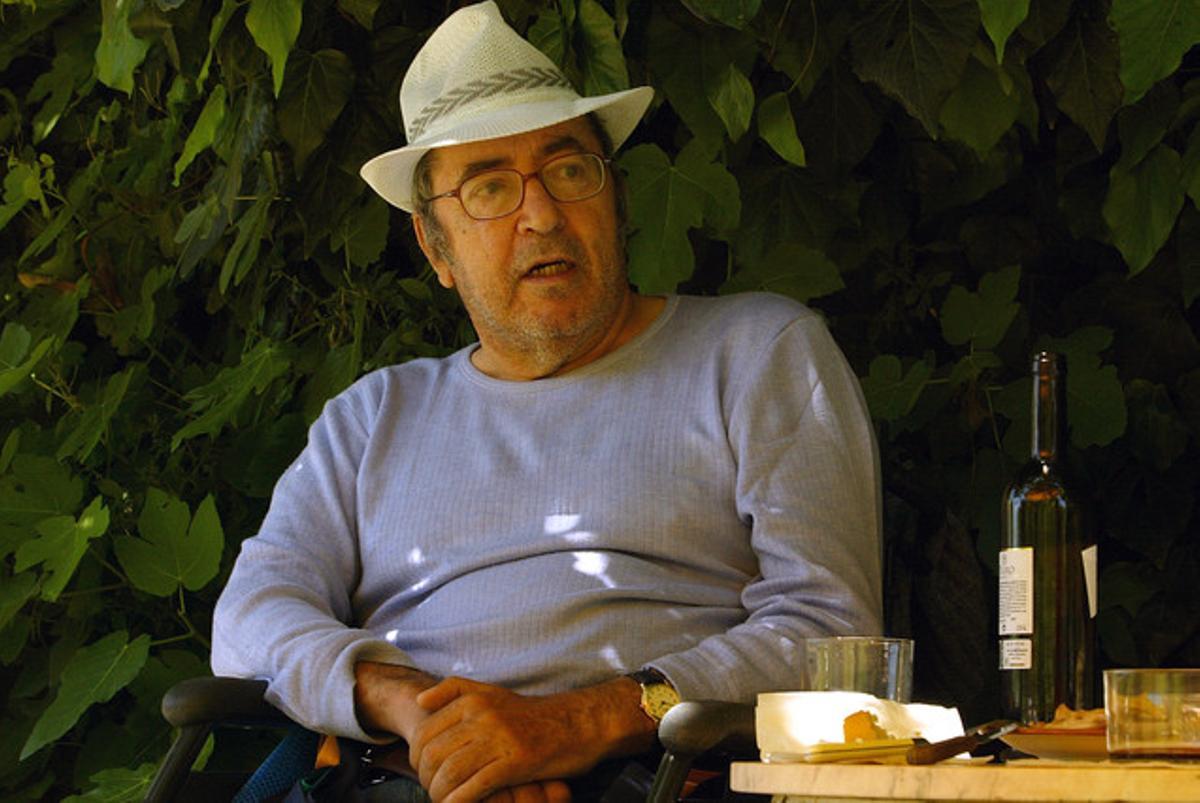 Manuel Leguineche, el 2007, a casa seva a Brihuega (Guadalajara).