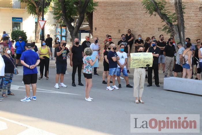 Totana protesta ante su vuelta a la fase 1