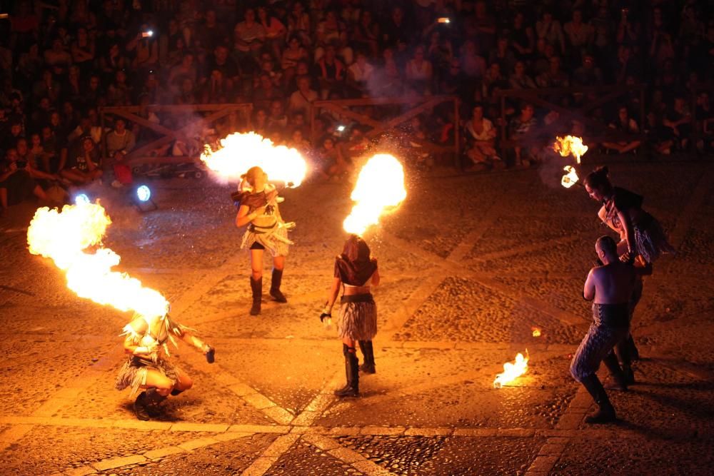 Castelló s''omple de gent amb Terra de Trobadors