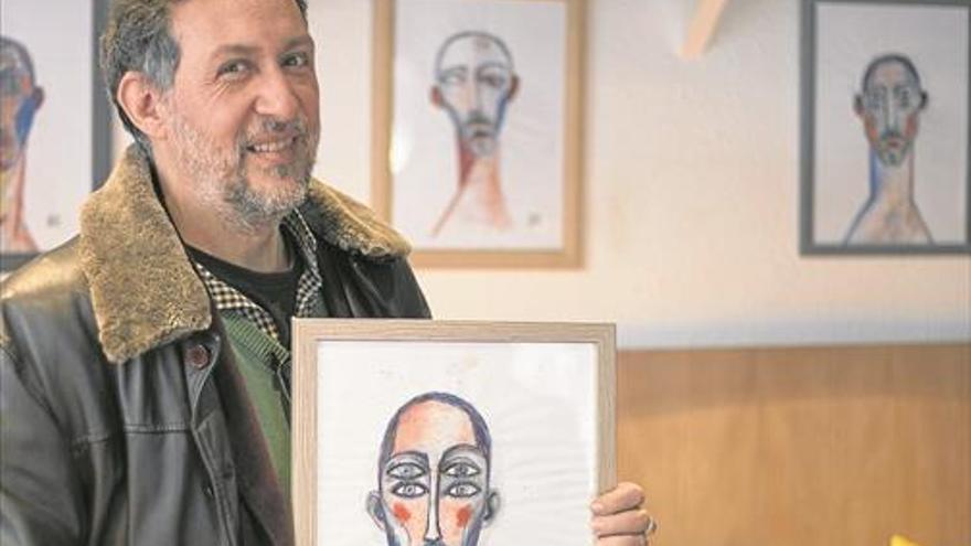 Sotomayor y sus dibujos ‘vibrantes’ en el Santé de Cáceres