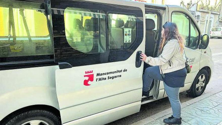 Calaf, parada d’autocar de l’estació de tren | QUERALT GILIBETS