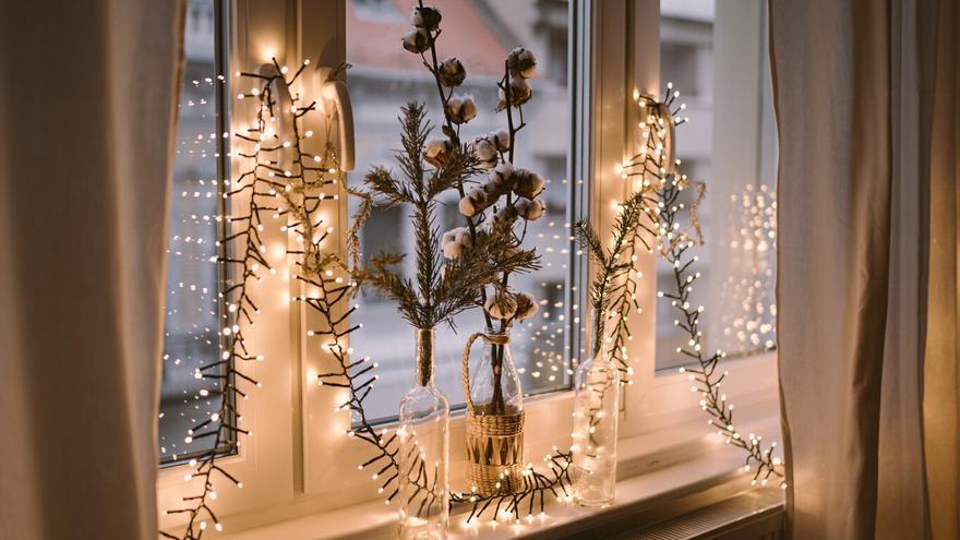 Esta Navidad, renueva la imagen de tus ventanas con estas brillantes ideas de decoración