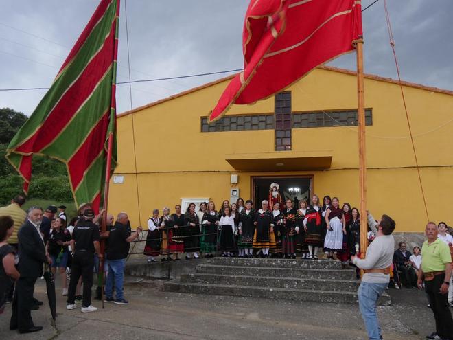 La romería de Santa Bárbara de Cabañas de Tera, en imágenes