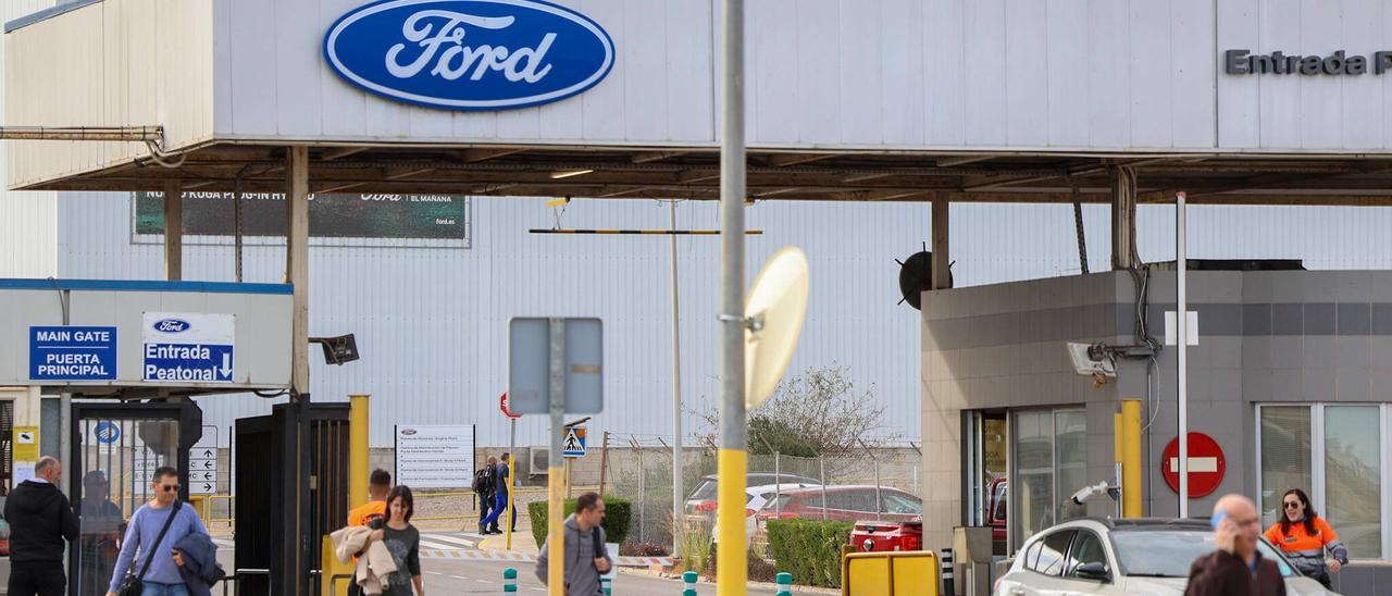 Porta d’accés de la factoria de Ford a Almussafes