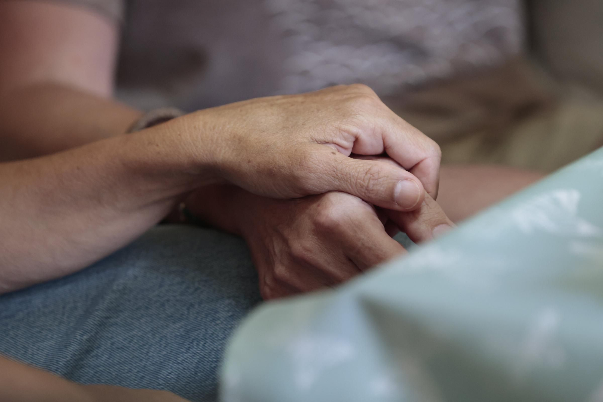 Vivir hasta el final en casa: los cuidados paliativos a domicilio en Mallorca