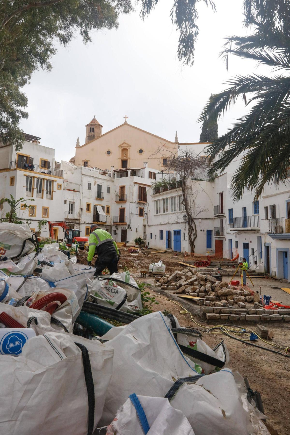 Galería de imágenes de las obras en el casco histórico de Ibiza Galería de imágenes de las obras en el casco histórico de Ibiza