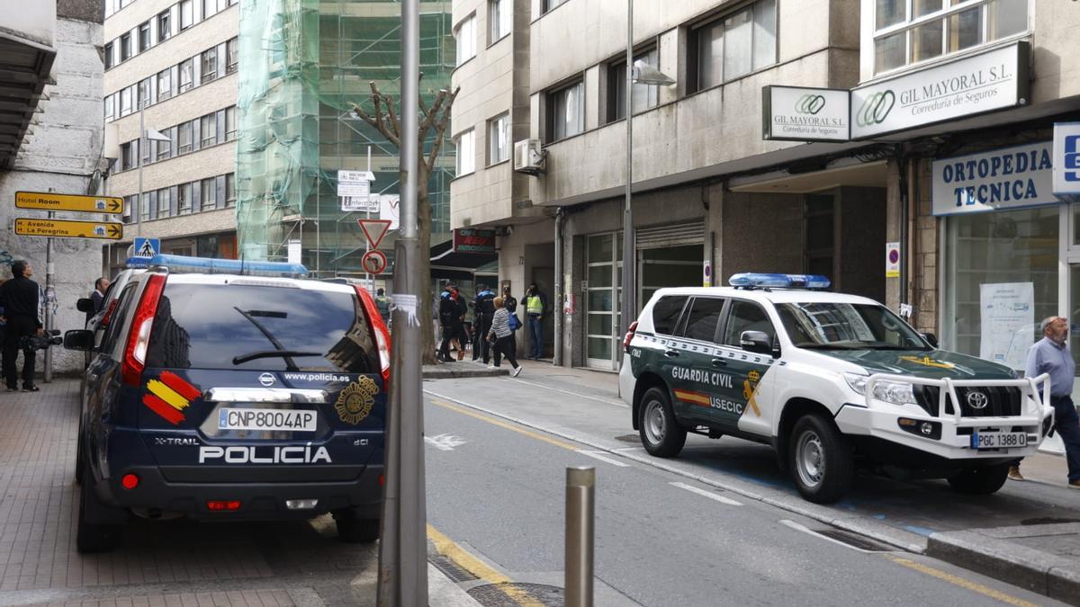 Operativo en el centro de Pontevedra por robos con violencia.