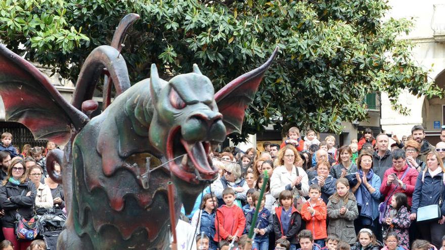 Els gegants i el bestiari animaran la festa