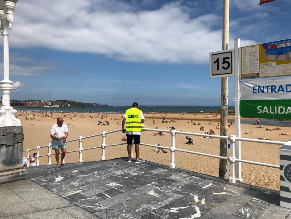 Sábado de playa en Asturias: camino de aforo lleno