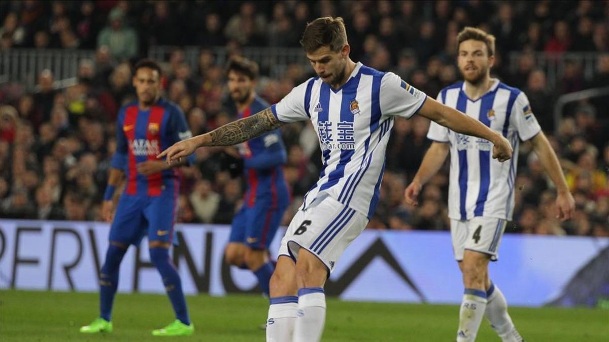 Iñigo Martínez será del Barça en las próximas horas