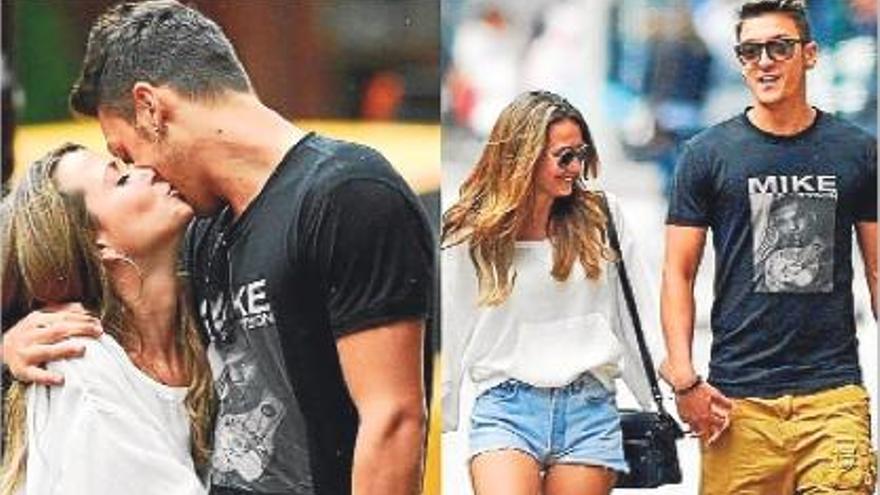 Özil, con su novia actual, la cantante Mandy Capristo.