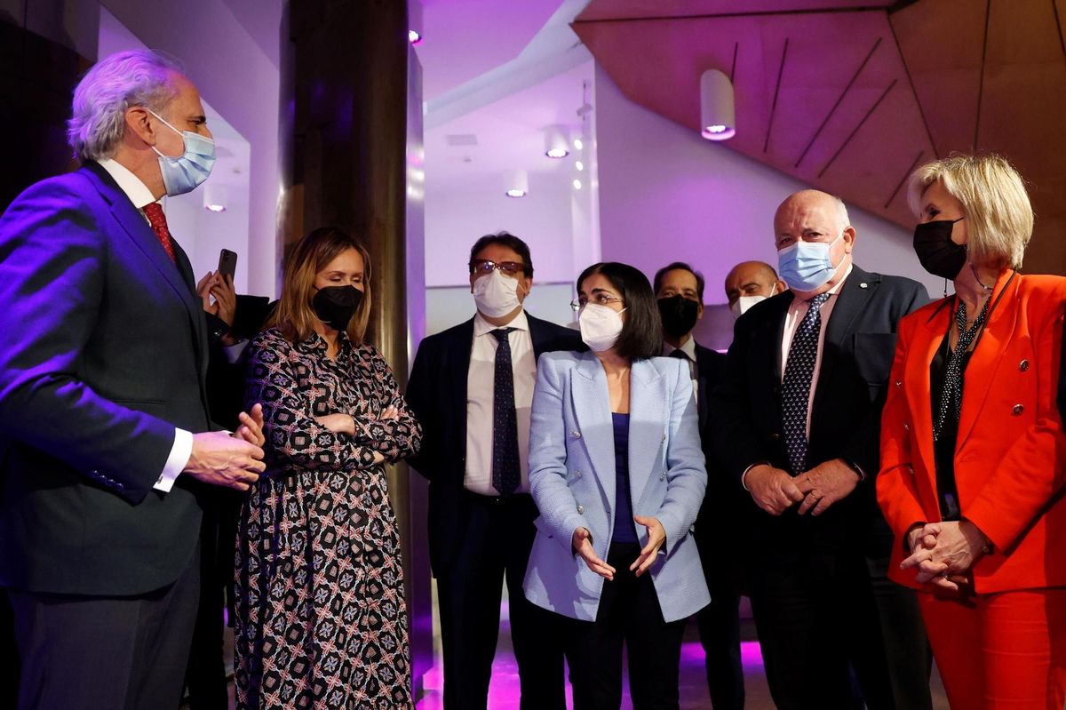 La Comissió de Salut Pública estudia escurçar encara més la quarantena dels contagiats de covid La Comissió de Salut Pública estudia escurçar encara més la quarantena dels contagiats de covid
