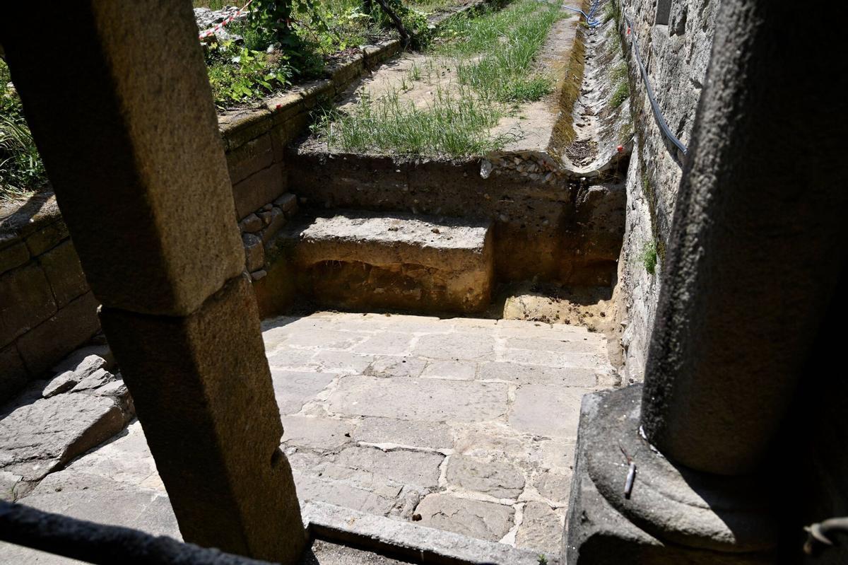 PONTEVEDRA.Estado de las excavaciones arqueológicas en el Convento de Santa Clara
