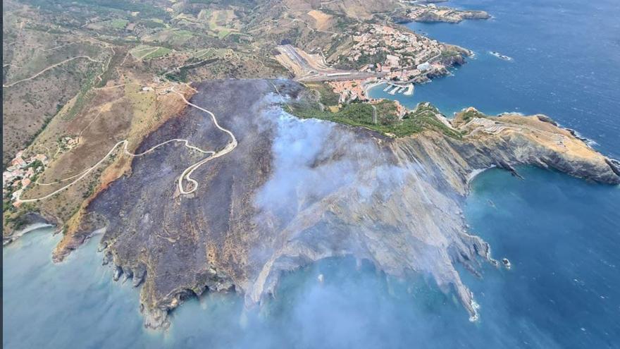 Incendi a Portbou