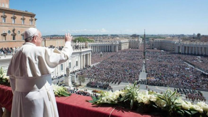 El Papa preside su segunda misa de Domingo de Resurrección