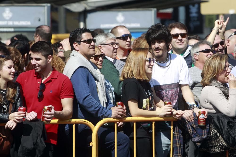 Búscate en la mascletà del 13 de marzo