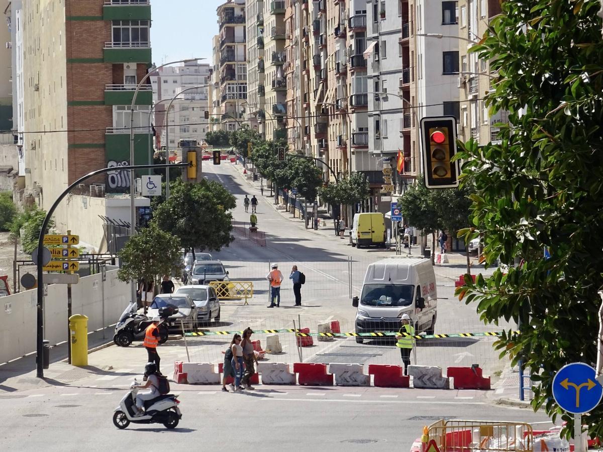 Las obras del Metro de Málaga cortan al tráfico la calle Blas de Lezo