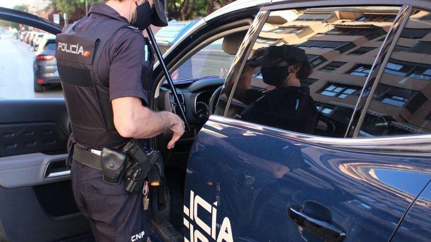 Un vehículo de la Policía Nacional en una imagen de archivo.