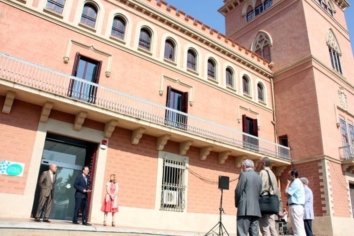 El Palau de Marianao de Sant Boi de Llobregat és la seu definitiva del Clúster de Salut Mental de Catalunya.