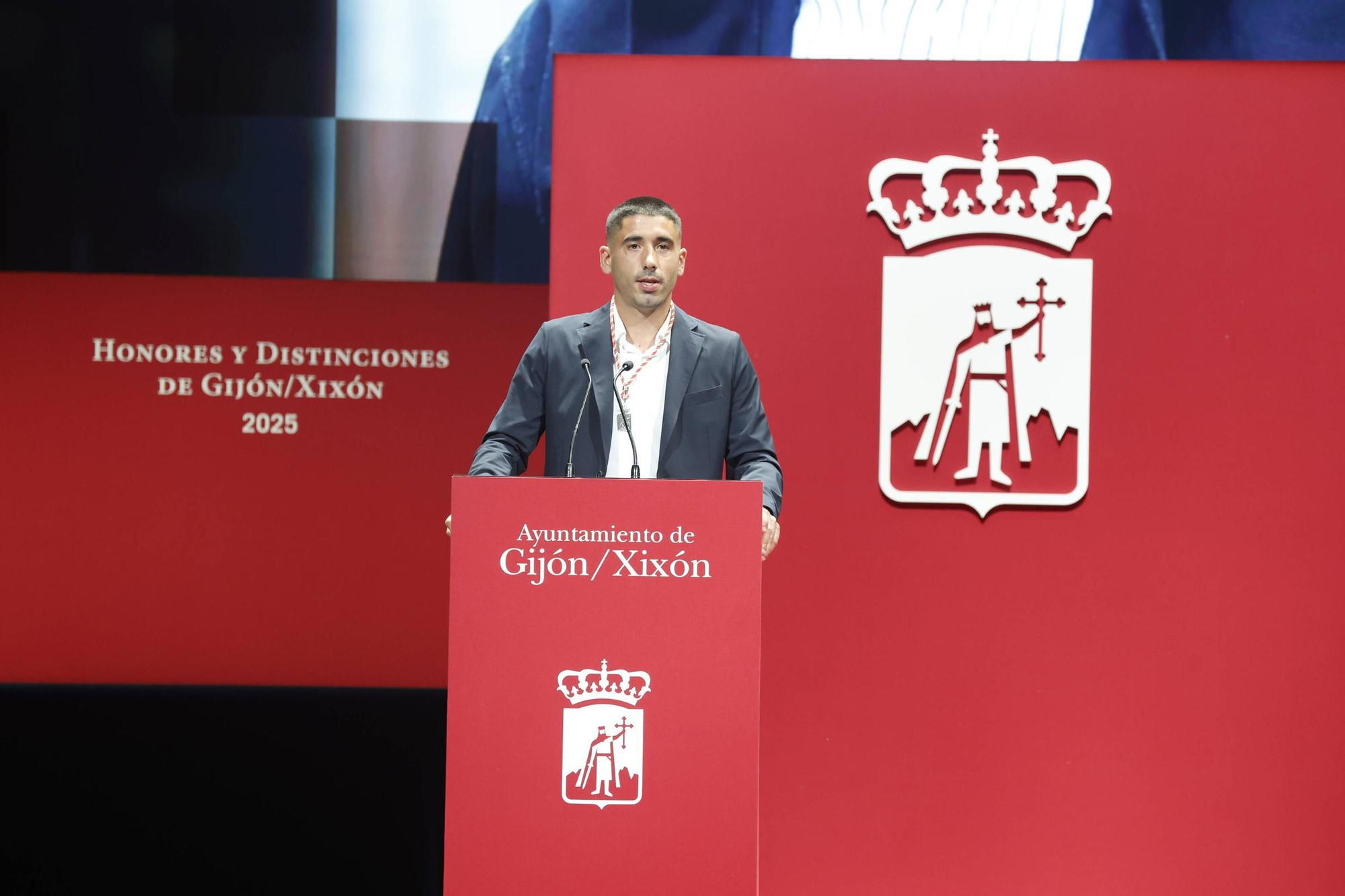 La entrega de medallas y distinciones de Gijón, en imágenes