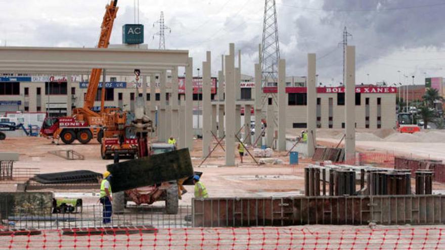 Leroy Merlin inicia la construcción de la estructura de su centro en Carrús