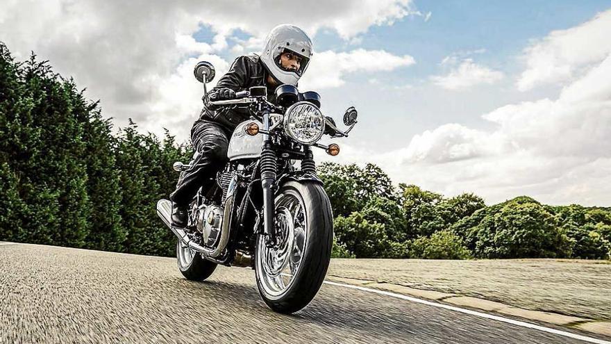 La Thruxton mejor equipada