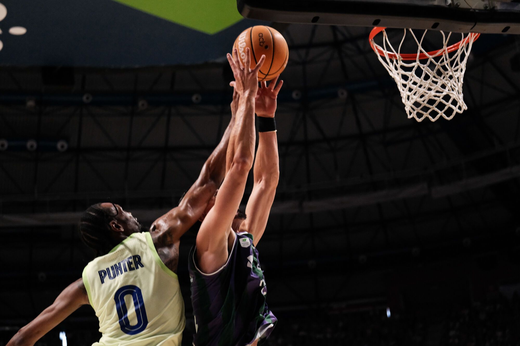 Tercer partido de los cuartos de final ACB I Unicaja - Málaga