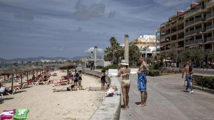 Gebäude an Playa de Palma eingestürzt - zehn Menschen unter den Trümmern