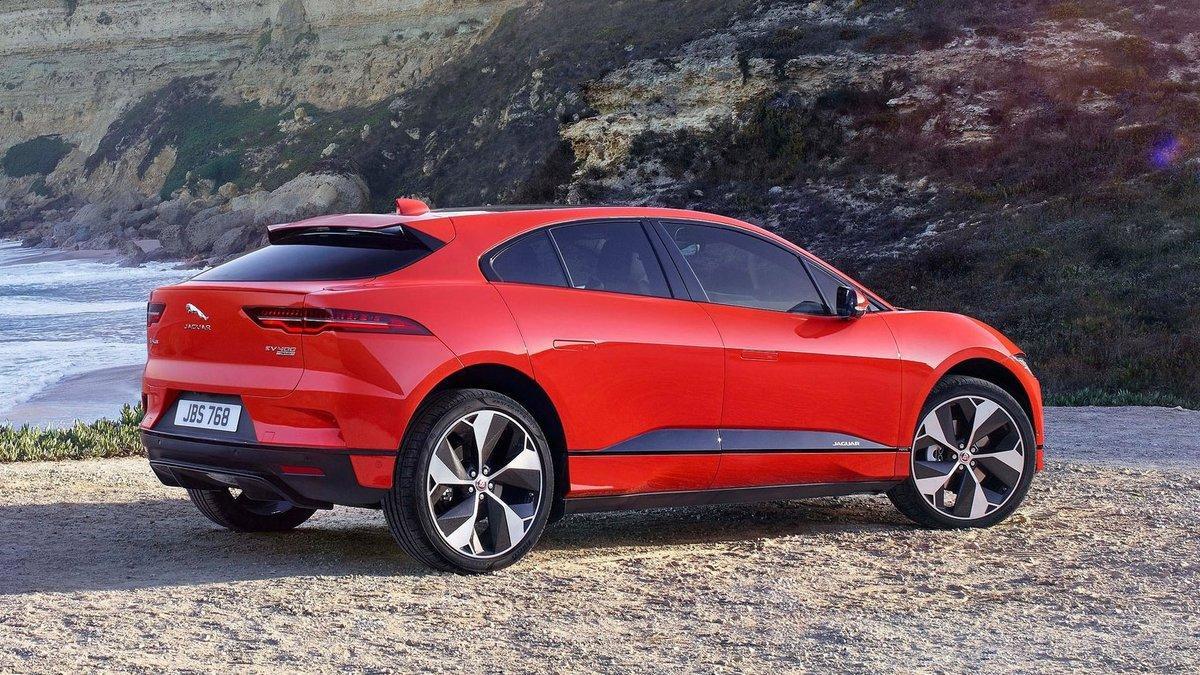 jaguar-i-pace-2019-1600-5b