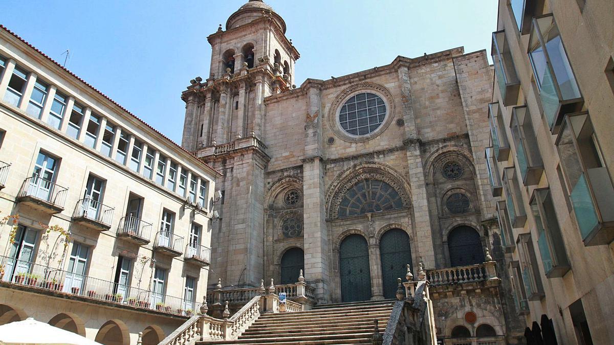 Fachada occidental de la Catedral de Ourense. |   // IÑAKI OSORIO