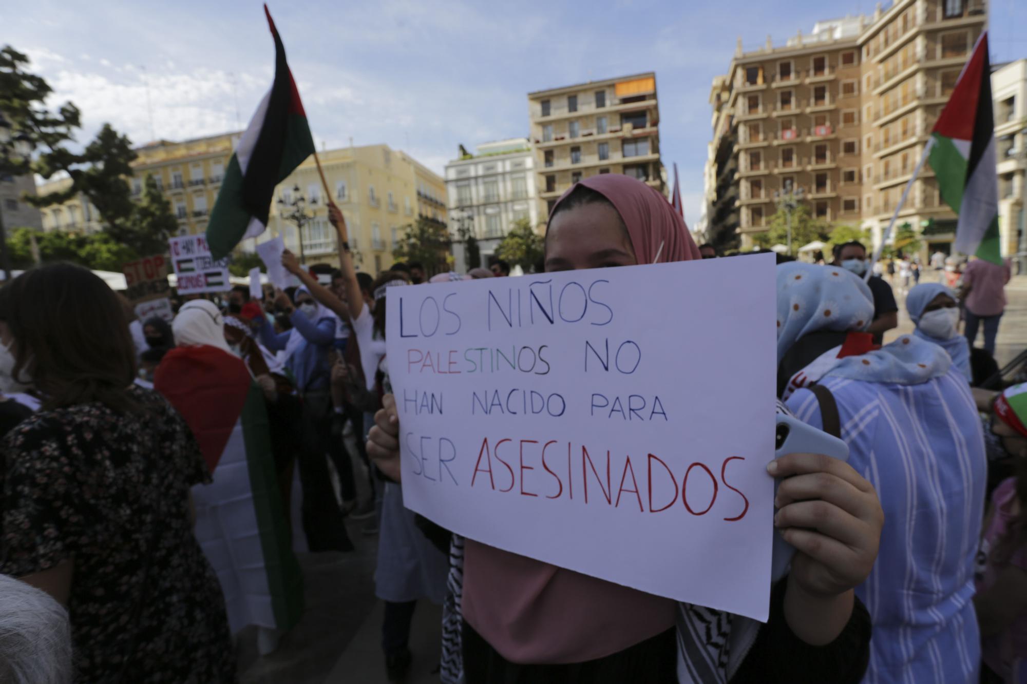 Una concentración en València denuncia la "masacre" en Gaza contra el pueblo palestino