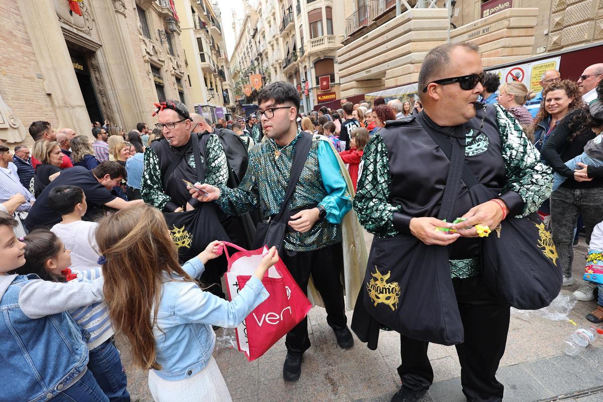 Las mejores imágenes del Pasacalles Sardinero Las mejores imágenes del Pasacalles Sardinero