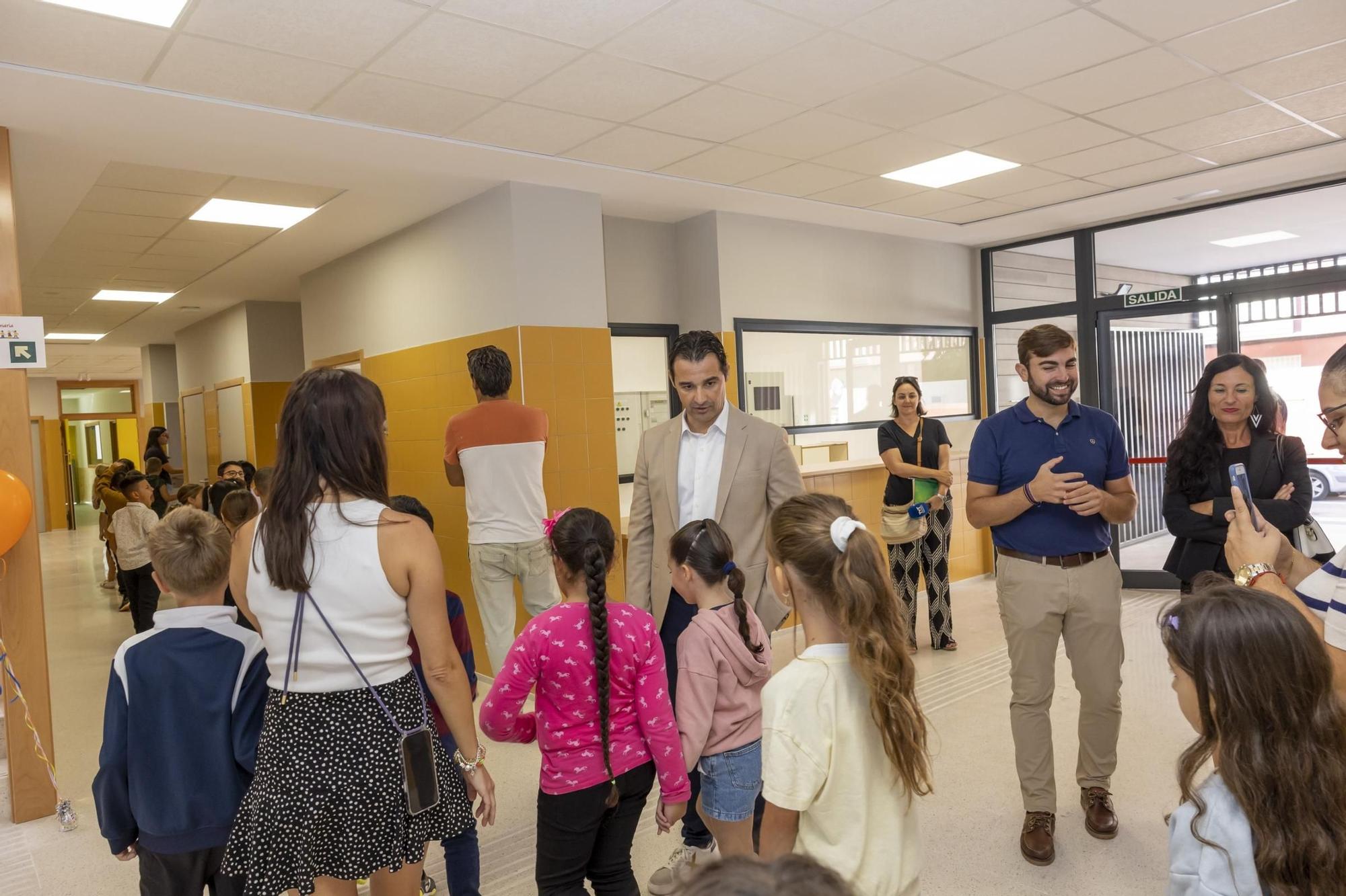 Apertura del nuevo colegio Inmaculada en Torrevieja