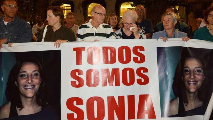 Pontevedra clama con la familia de Sonia Iglesias que &quot;se haga justicia&quot;