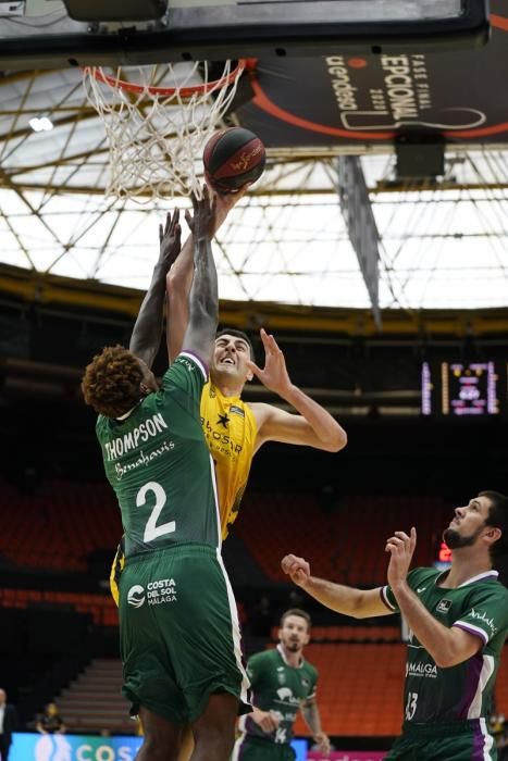 Partido entre el Iberostar y el Unicaja en la fase final de la Liga ACB.