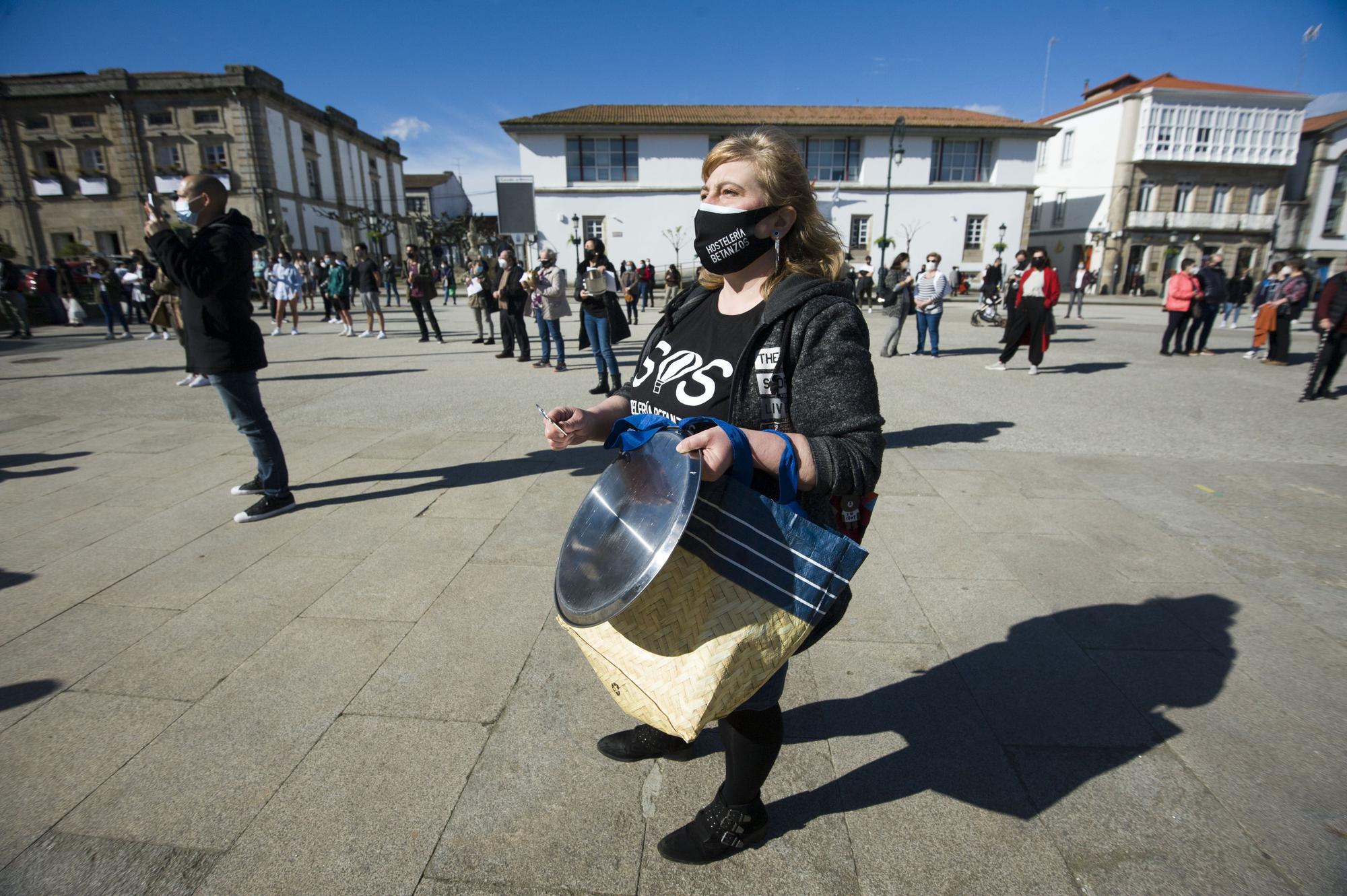 Manifestación por la hostelería en Betanzos