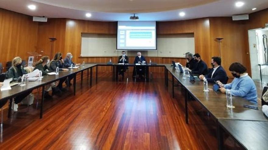 La Diputación de Huesca y la Cámara de Comercio presentan 40 medidas para la reactivación turística