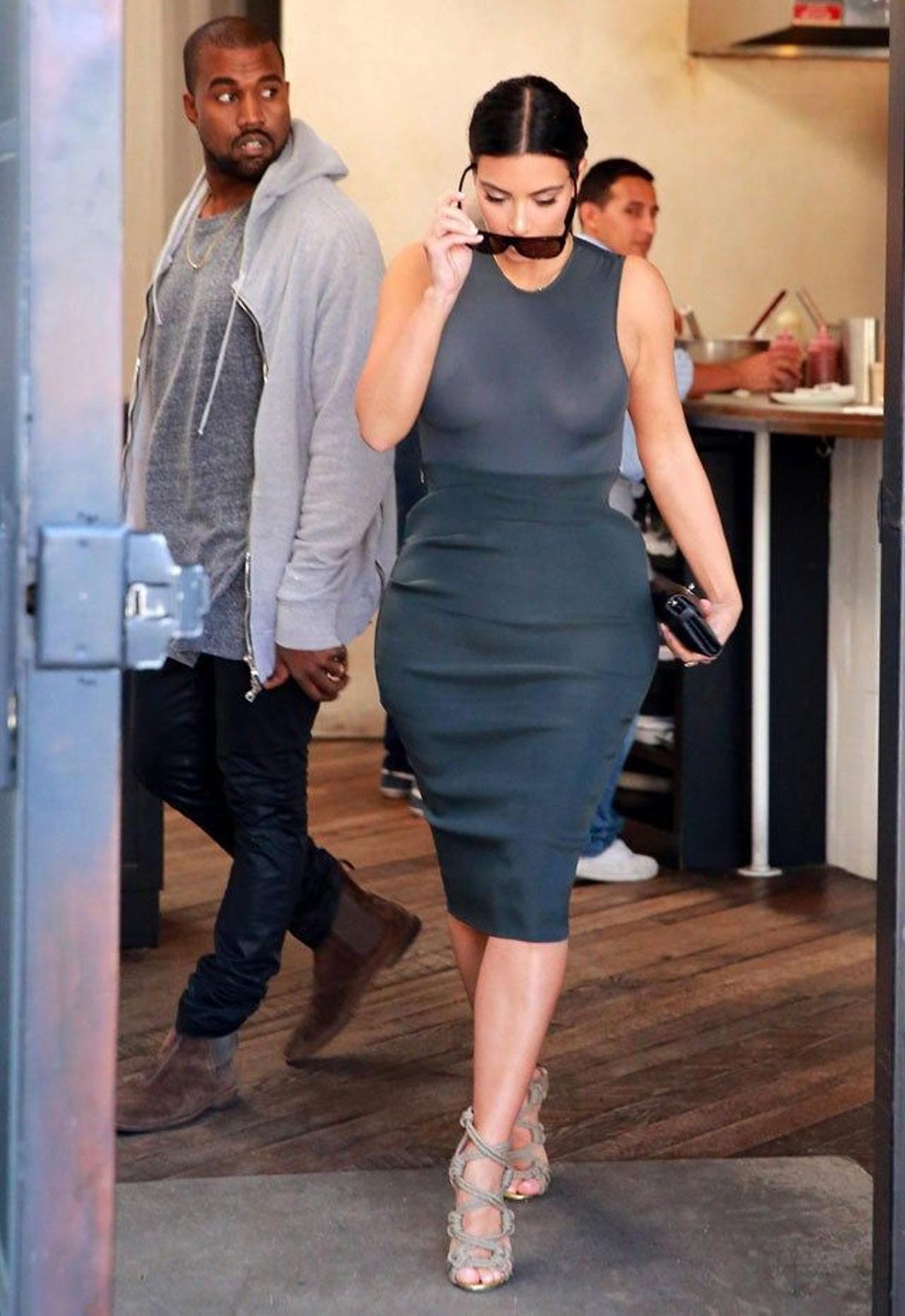 Kim Kardashian y Kanye West, de compras por Los Ángeles