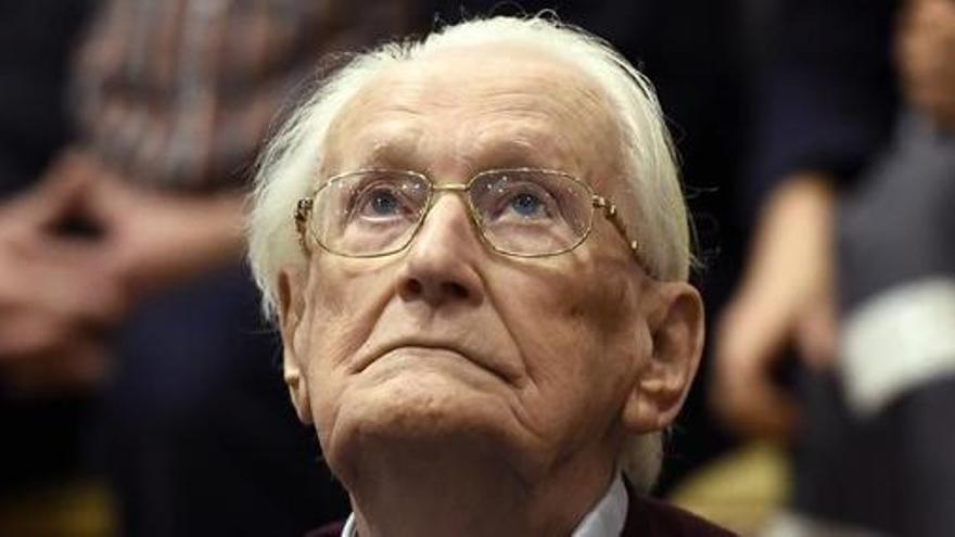 Fallece Oskar Groening.