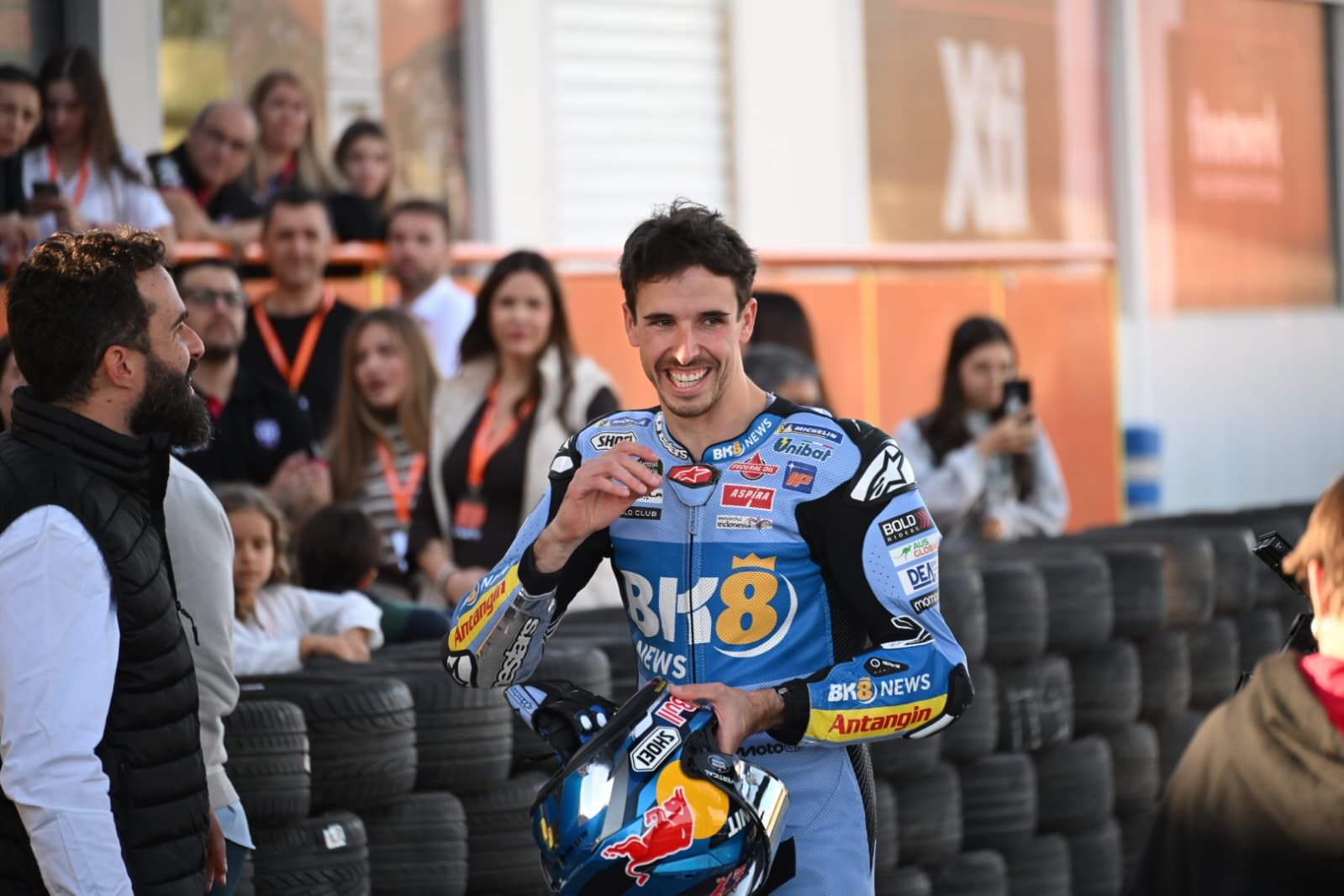 Álex Márquez deslumbra en el MIR Racing Circuit de Villena