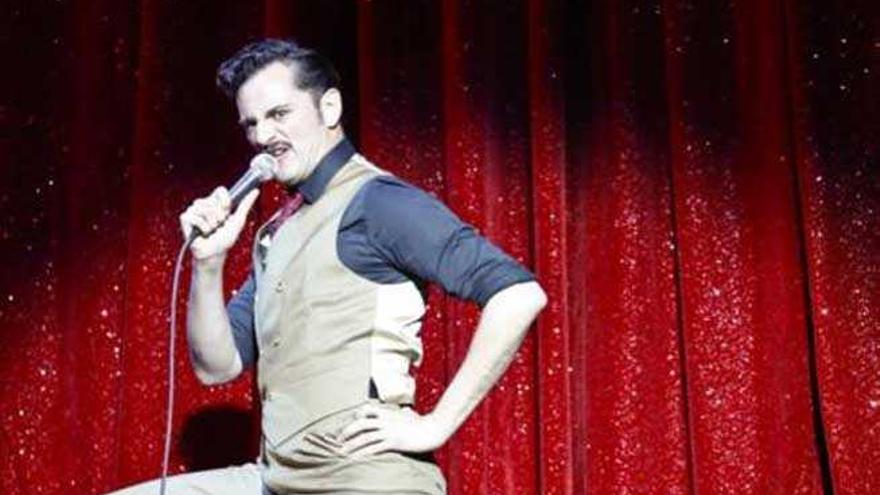 Asier Etxeandía protagoniza el espectáculo &#039;El intérprete&#039; en el teatro Cuyás