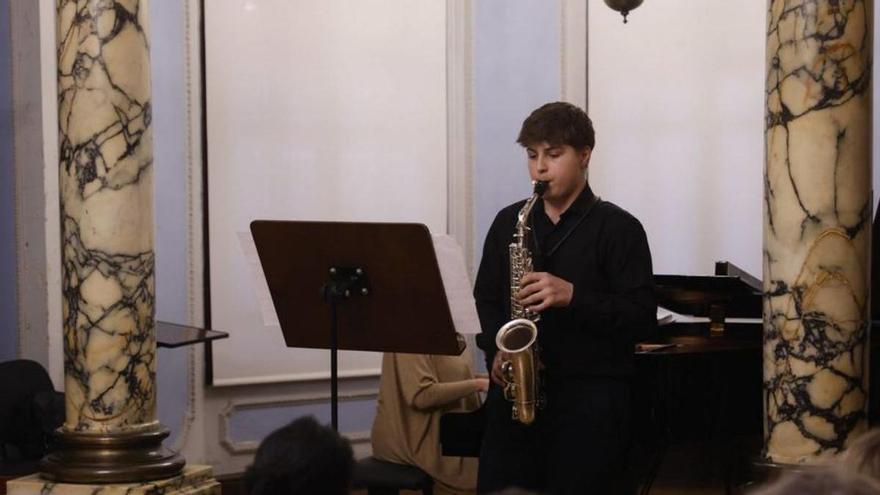 Los sonidos de saxo llenan el Conservatorio