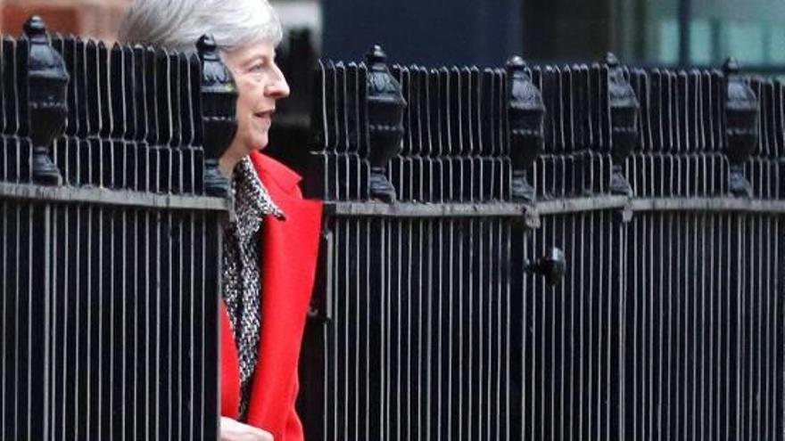 May va prometre un Brexit amb «plena integritat»